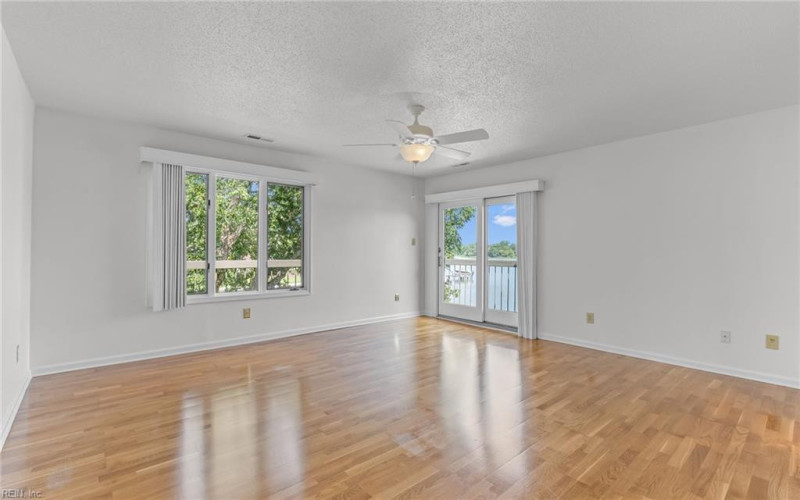 Photo 25 of 50 residential for sale in Portsmouth virginia