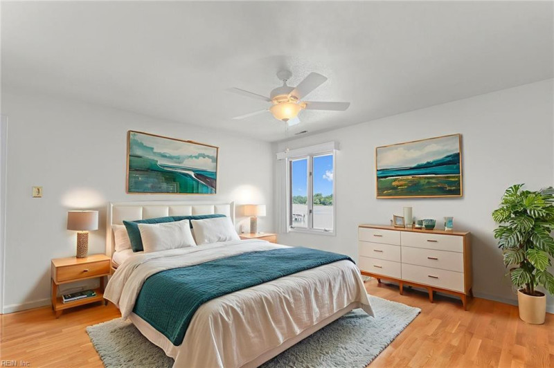 Photo 34 of 50 residential for sale in Portsmouth virginia