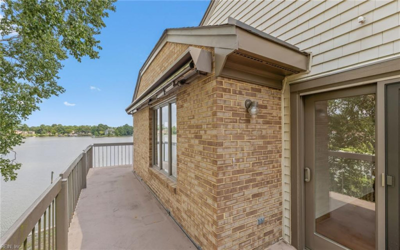 Photo 37 of 50 residential for sale in Portsmouth virginia