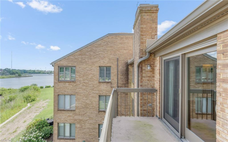 Photo 40 of 50 residential for sale in Portsmouth virginia