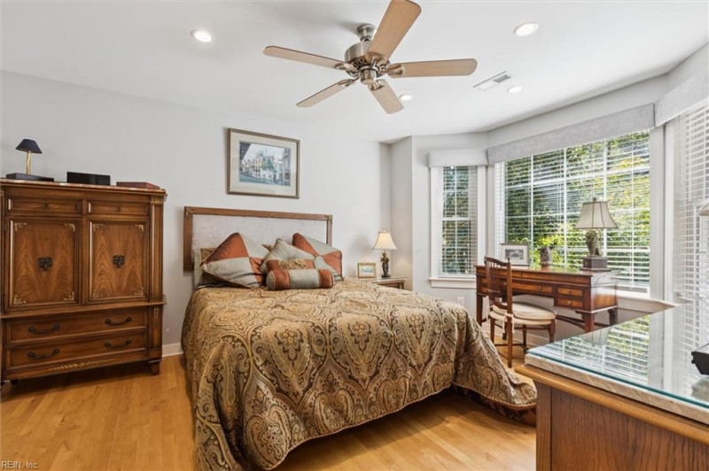 Photo 23 of 50 residential for sale in York County virginia