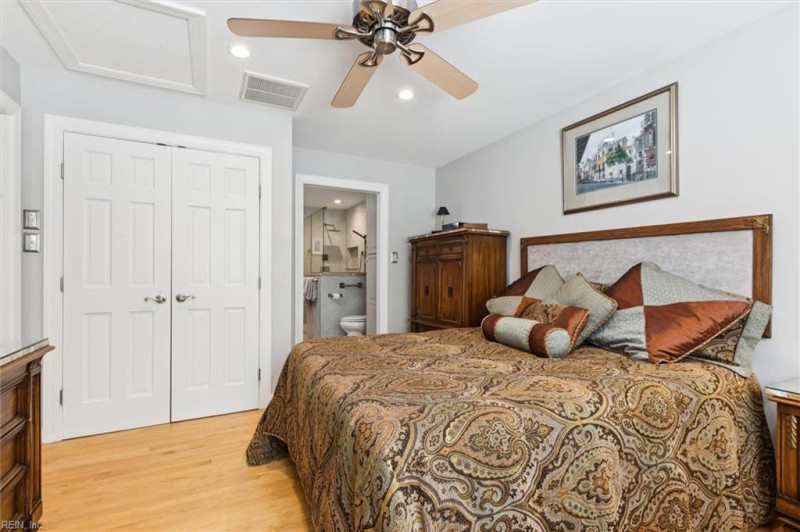 Photo 24 of 50 residential for sale in York County virginia