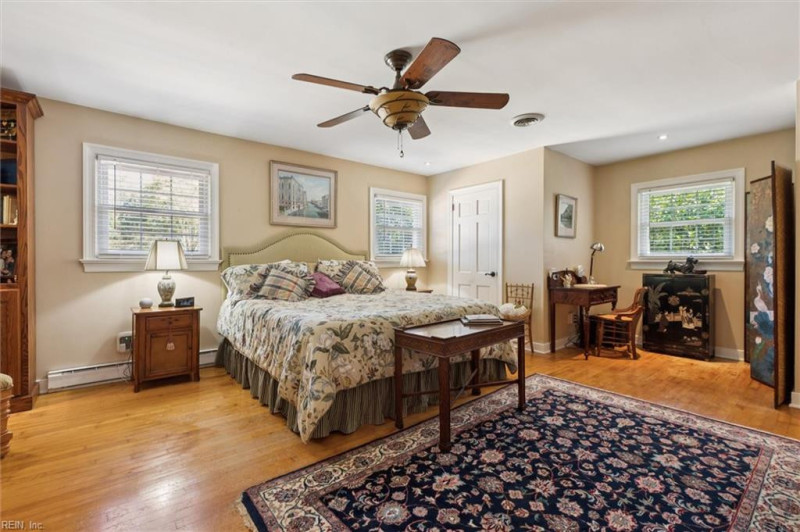 Photo 35 of 50 residential for sale in York County virginia