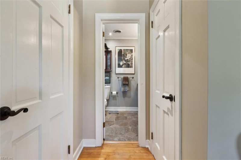 Photo 37 of 50 residential for sale in York County virginia