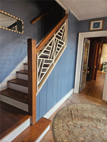 Photo 2 of 6 residential for sale in Hampton virginia