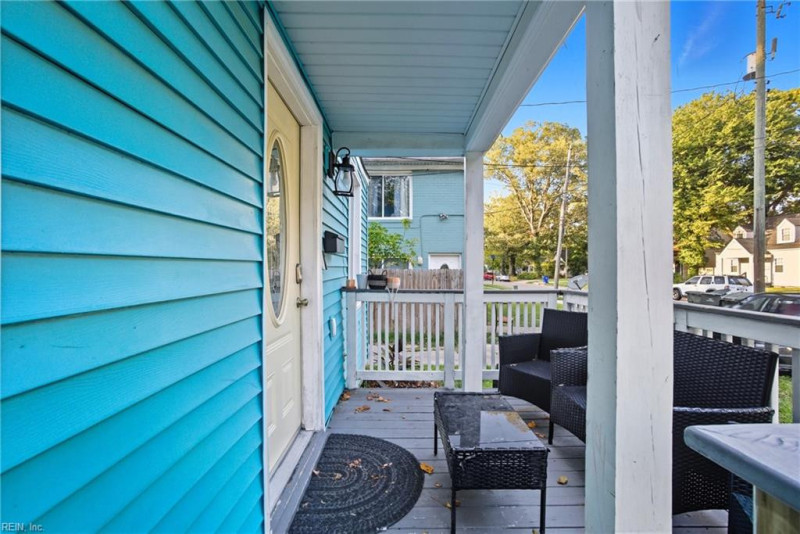 Photo 5 of 32 residential for sale in Norfolk virginia