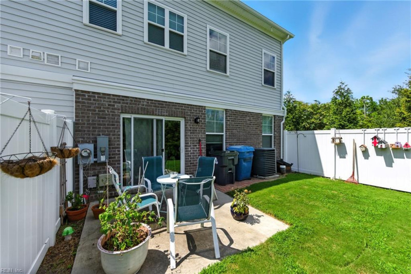 Photo 36 of 43 residential for sale in Chesapeake virginia