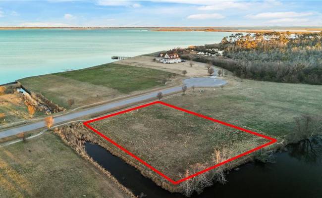 112 Hammock View Court, Currituck County, NC 27916