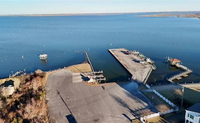 112 Hammock View Court, Currituck County, NC 27916