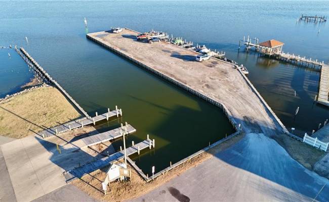 112 Hammock View Court, Currituck County, NC 27916