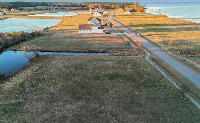 112 Hammock View Court, Currituck County, NC 27916