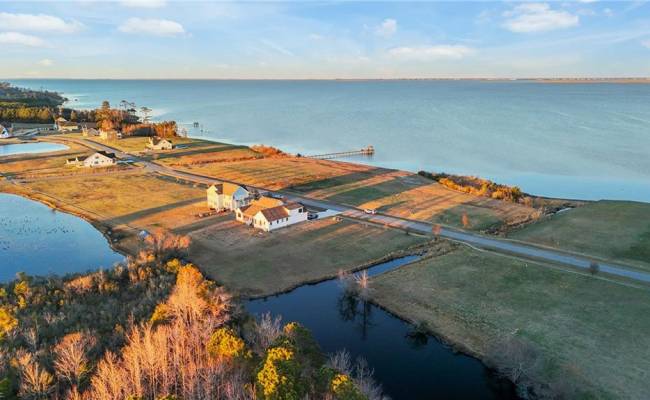 112 Hammock View Court, Currituck County, NC 27916