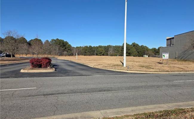 1.34 Ac Hillpoint N Boulevard, Suffolk, VA 23434