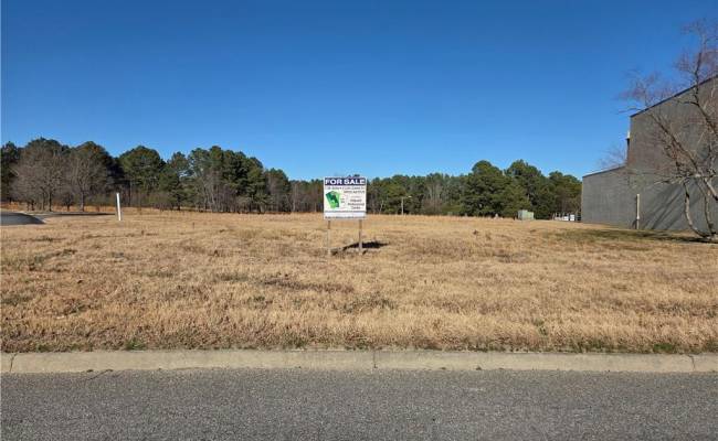 1.34 Ac Hillpoint N Boulevard, Suffolk, VA 23434