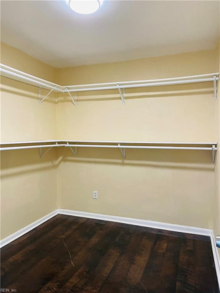 Photo 11 of 16 residential for sale in Portsmouth virginia