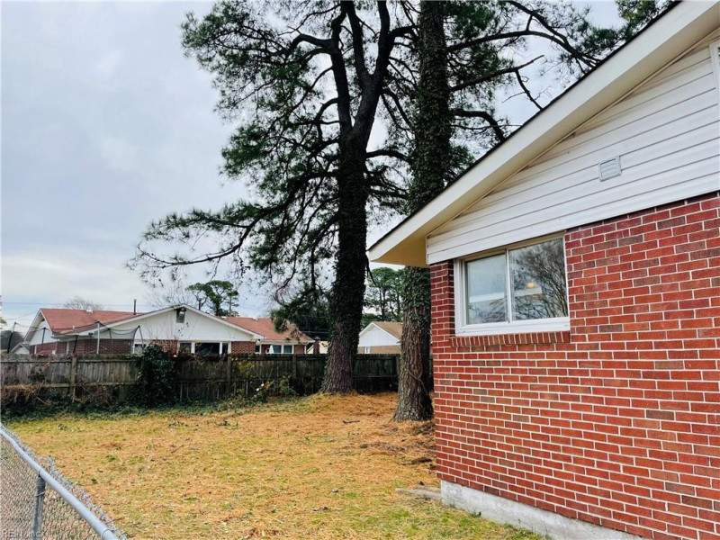 Photo 16 of 16 residential for sale in Portsmouth virginia