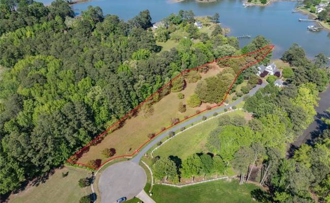 105 Ocean Breeze Drive, York County, VA 23692