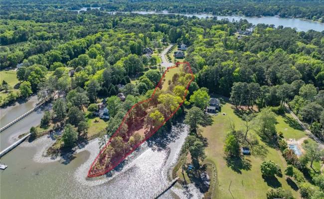 105 Ocean Breeze Drive, York County, VA 23692