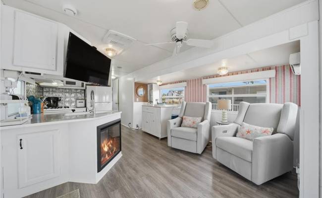 3665 Sandpiper Road, Virginia Beach, VA 23456