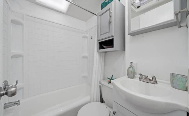 3665 Sandpiper Road, Virginia Beach, VA 23456