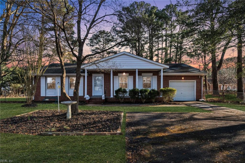 Photo 1 of 36 residential for sale in Chesapeake virginia
