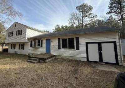 939 Coachpoint Road, Middlesex County, VA 23071