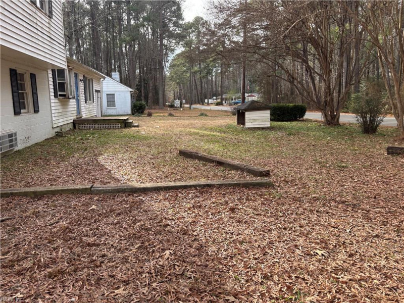 Photo 23 of 27 residential for sale in Middlesex County virginia
