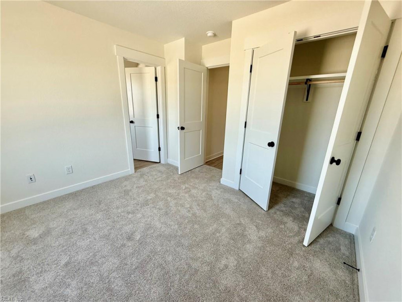 Photo 25 of 35 residential for sale in Chesapeake virginia