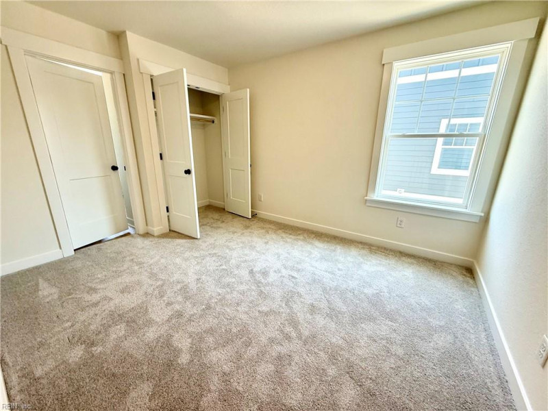 Photo 26 of 35 residential for sale in Chesapeake virginia