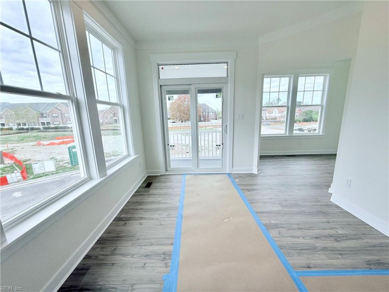 Photo 13 of 40 residential for sale in Chesapeake virginia