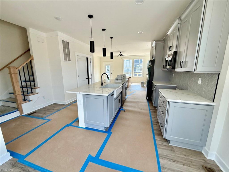 Photo 14 of 40 residential for sale in Chesapeake virginia