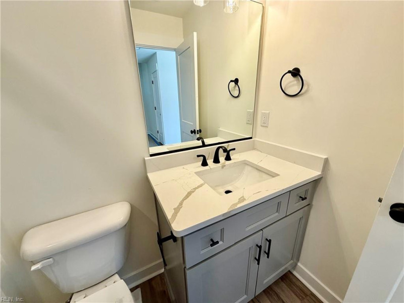 Photo 31 of 40 residential for sale in Chesapeake virginia