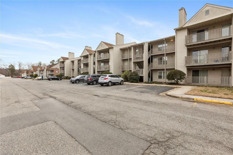 Photo 27 of 28 residential for sale in Newport News virginia