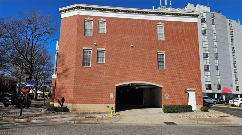 Photo 3 of 32 residential for sale in Norfolk virginia Photo 3 of 32 residential for sale in Norfolk virginia