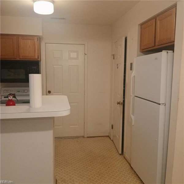 Photo 5 of 9 residential for sale in Hampton virginia Photo 5 of 9 residential for sale in Hampton virginia