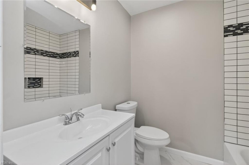 Photo 17 of 28 residential for sale in Chesapeake virginia Photo 17 of 28 residential for sale in Chesapeake virginia