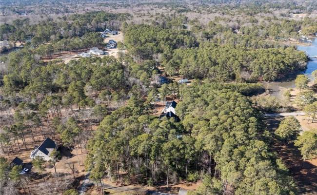 713 Ship Point Road, York County, VA 23692