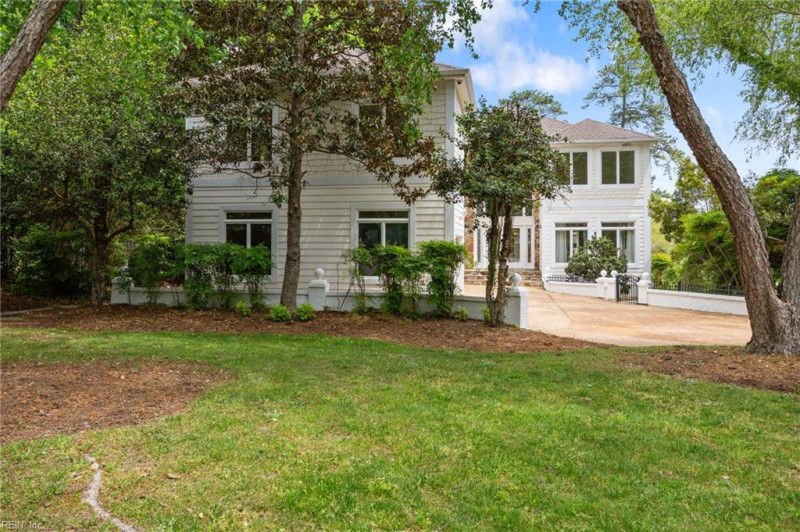 Photo 46 of 50 residential for sale in Virginia Beach virginia