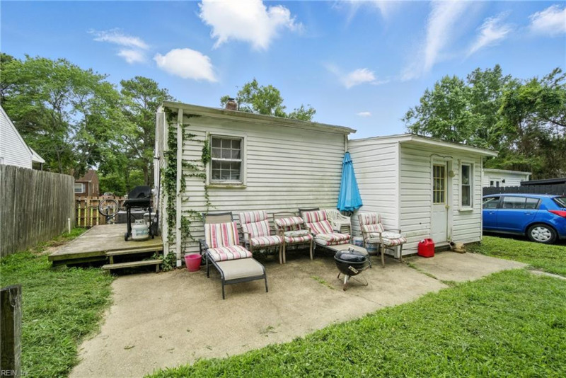 Photo 29 of 31 residential for sale in Portsmouth virginia