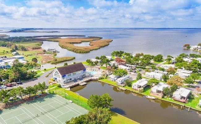 3665 Sandpiper Road, Virginia Beach, VA 23456