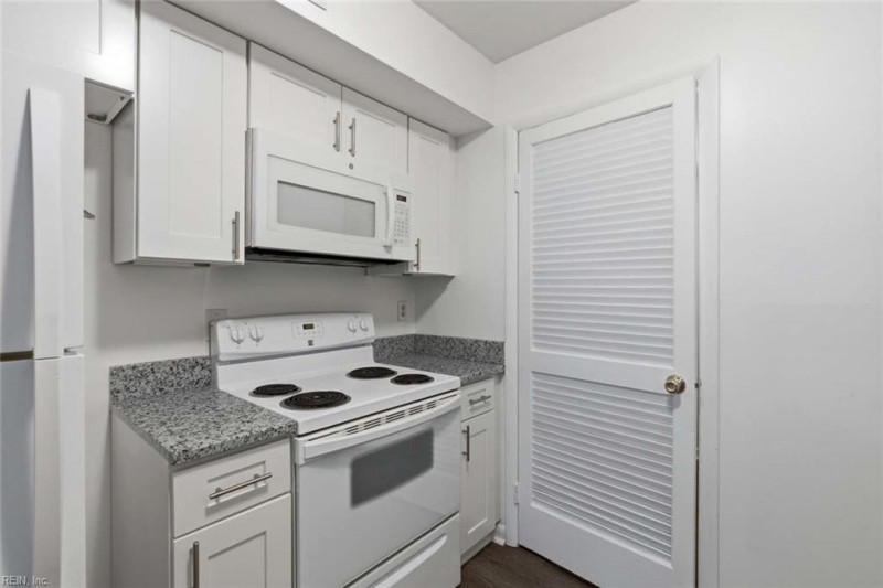 Photo 8 of 26 residential for sale in Newport News virginia Photo 8 of 26 residential for sale in Newport News virginia