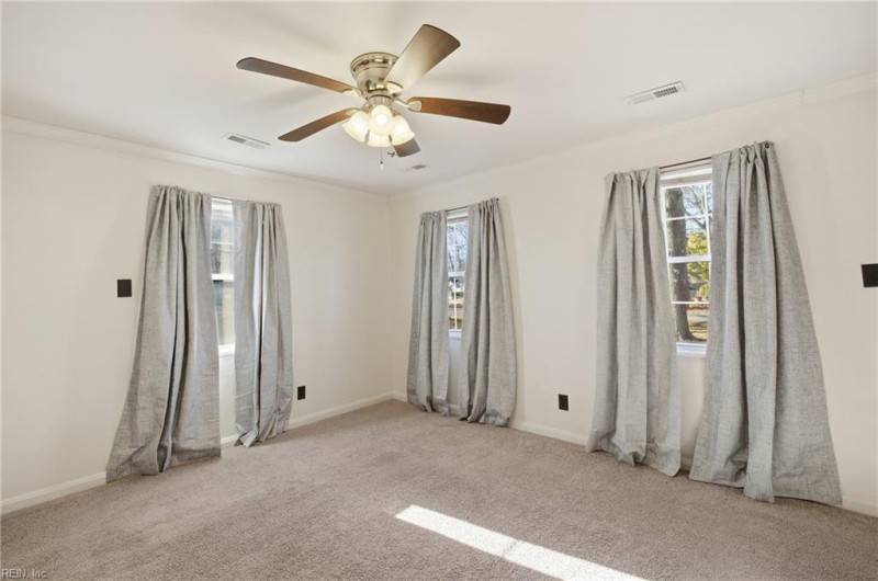 Photo 5 of 28 residential for sale in Newport News virginia Photo 5 of 28 residential for sale in Newport News virginia