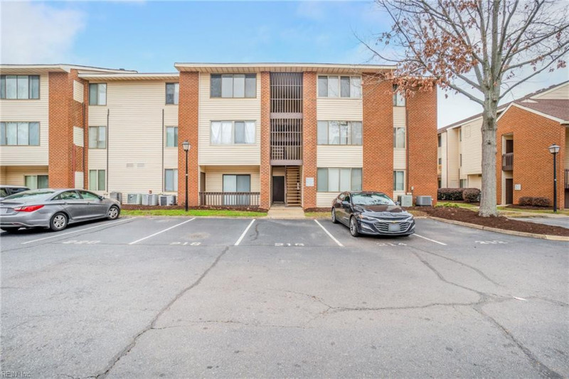 Photo 1 of 13 residential for sale in Hampton virginia Photo 1 of 13 residential for sale in Hampton virginia