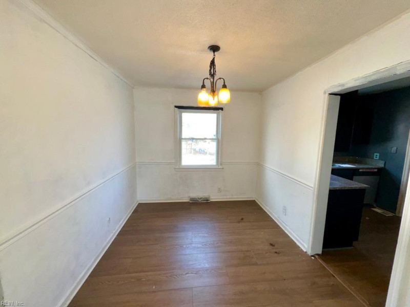 Photo 8 of 18 residential for sale in Norfolk virginia