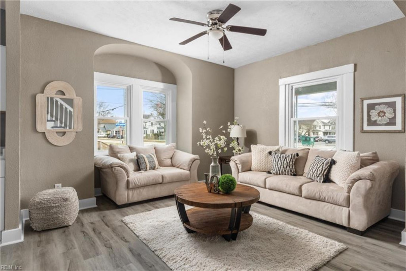 Photo 8 of 22 residential for sale in Hampton virginia