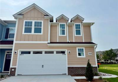 709 Flatrock Lane, Chesapeake, VA 23320