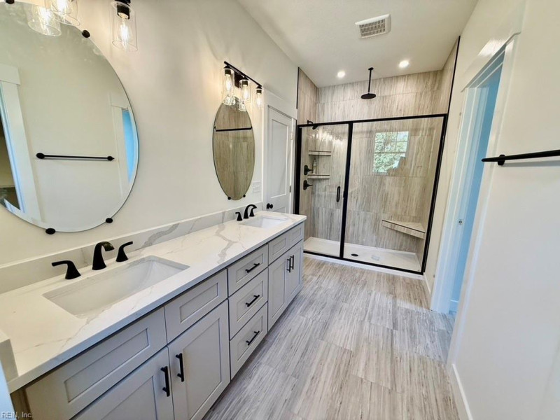 Photo 14 of 34 residential for sale in Chesapeake virginia