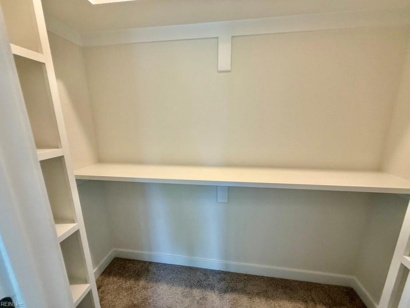 Photo 18 of 34 residential for sale in Chesapeake virginia