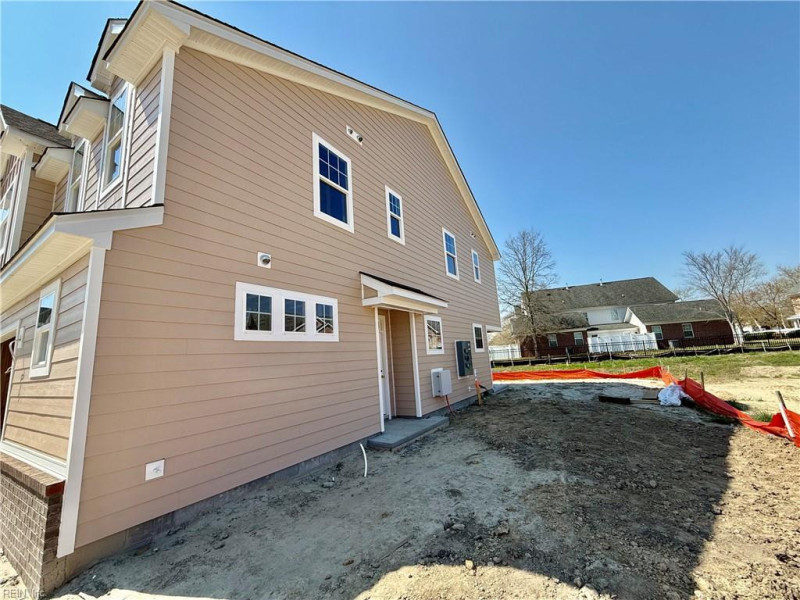 Photo 28 of 34 residential for sale in Chesapeake virginia