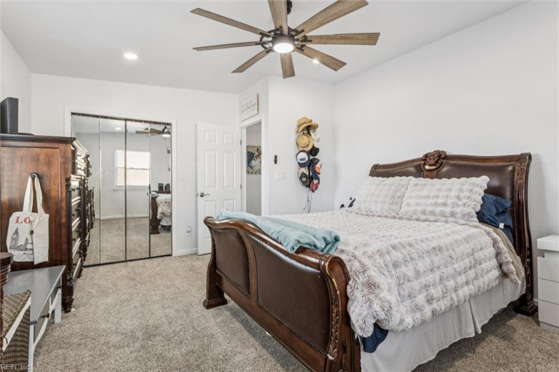 Photo 14 of 20 residential for sale in Hampton virginia